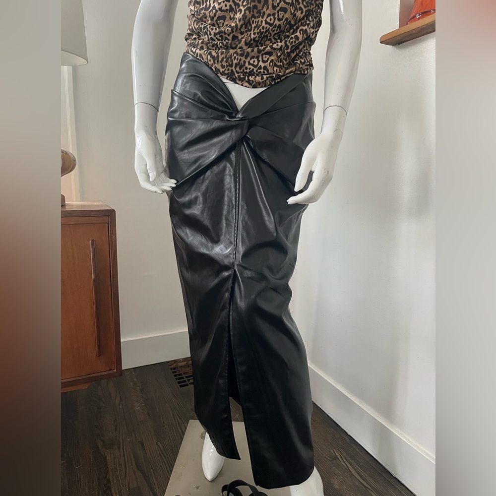 SHEIN Black Faux Leather Pencil Skirt